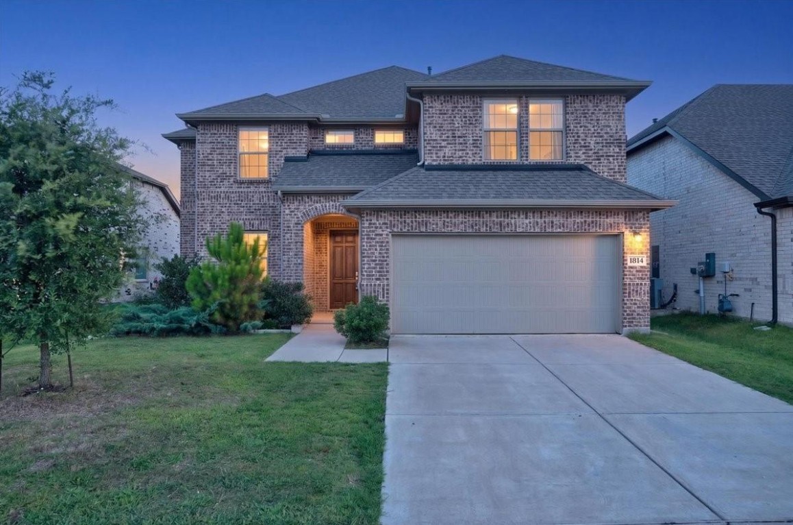 1814 Cedar Orchid Way — photo