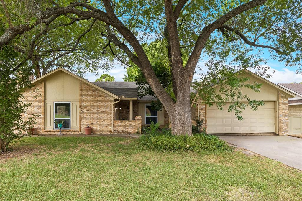 1016 Hazelwood Drive — photo