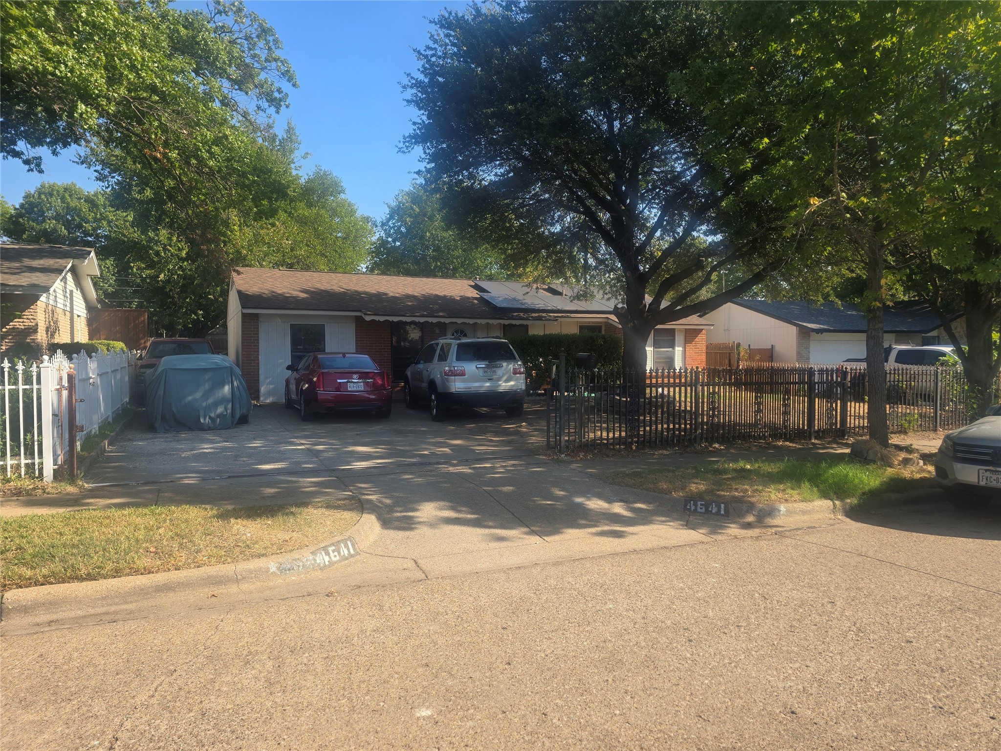 4641 Silver Lake Drive — photo