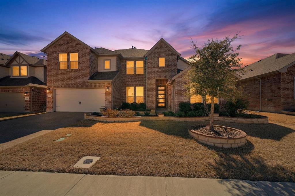 3914 Blue Stem Boulevard — photo