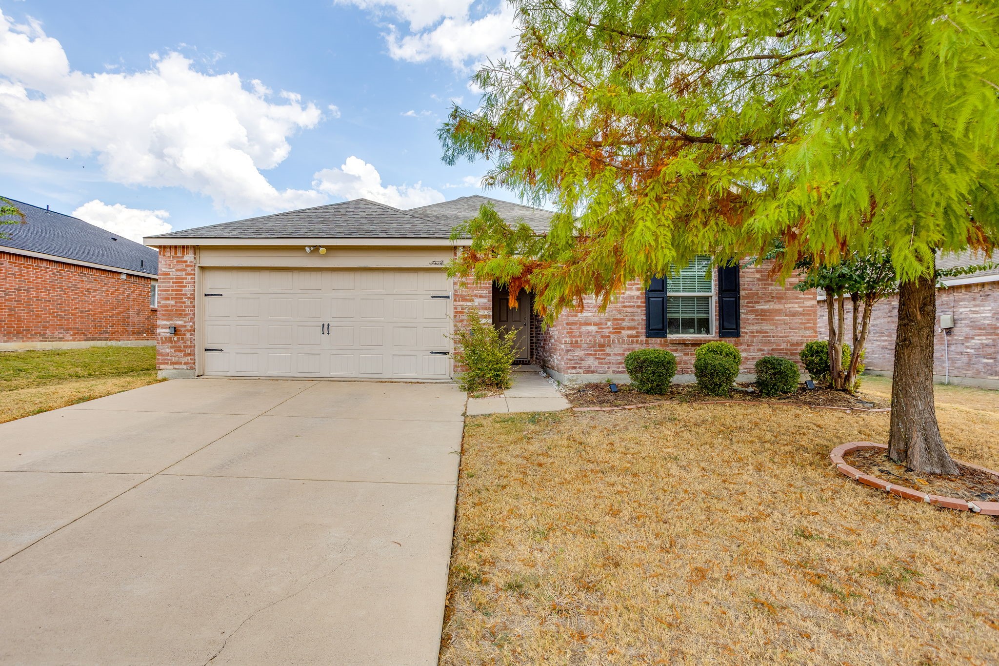 1204 Foxglove Lane — photo