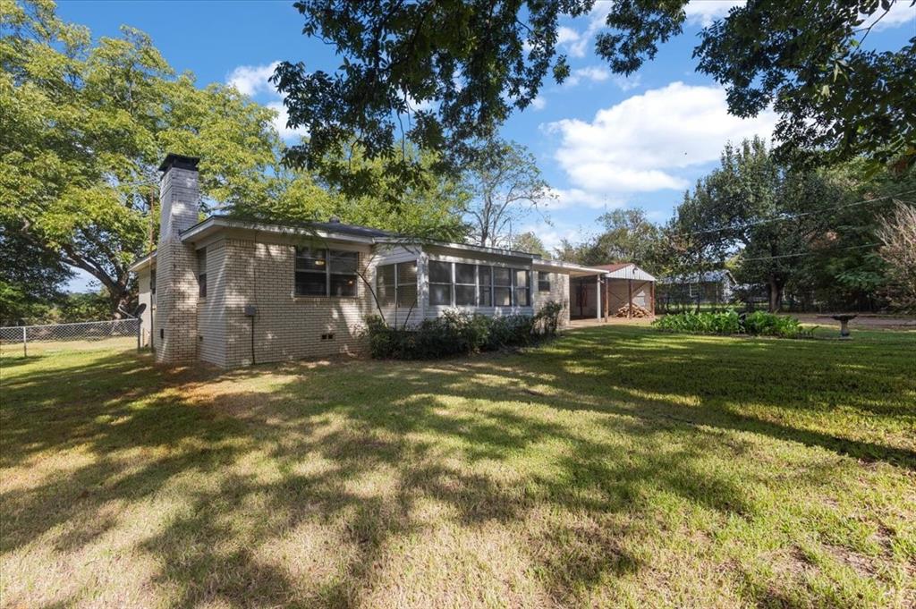 220 Private Road 3487 — photo
