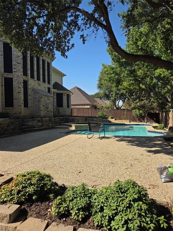 1670 Oak Ridge Drive — photo