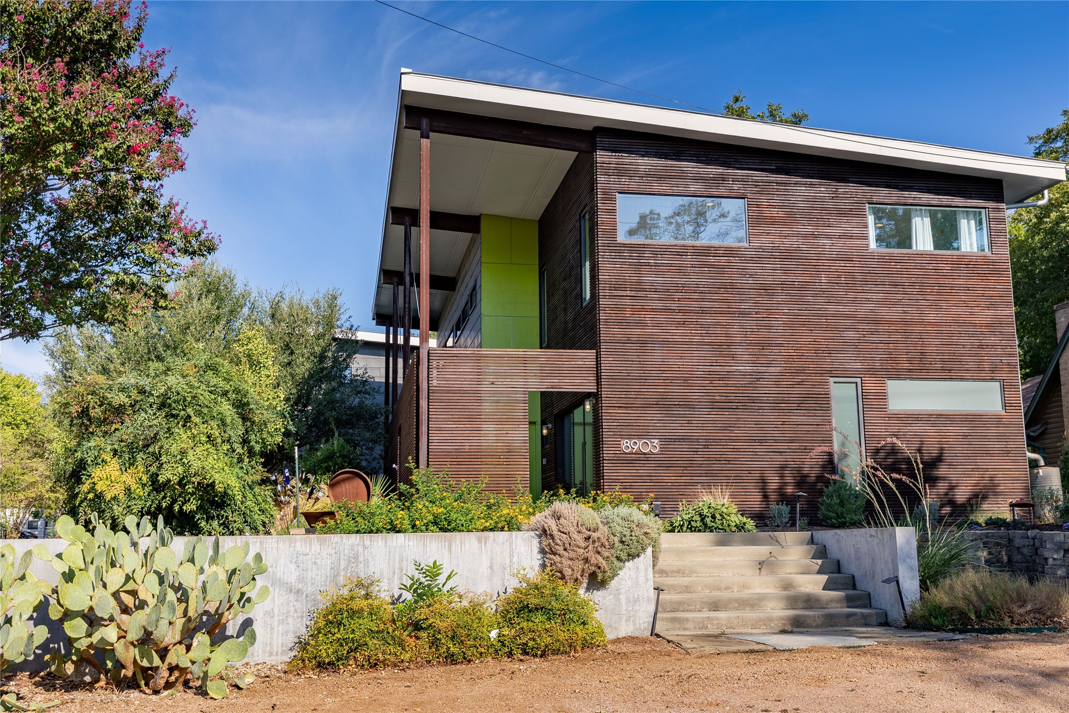 8903 San Leandro Drive — photo