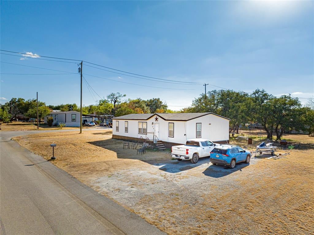 915 S Miller Street — photo