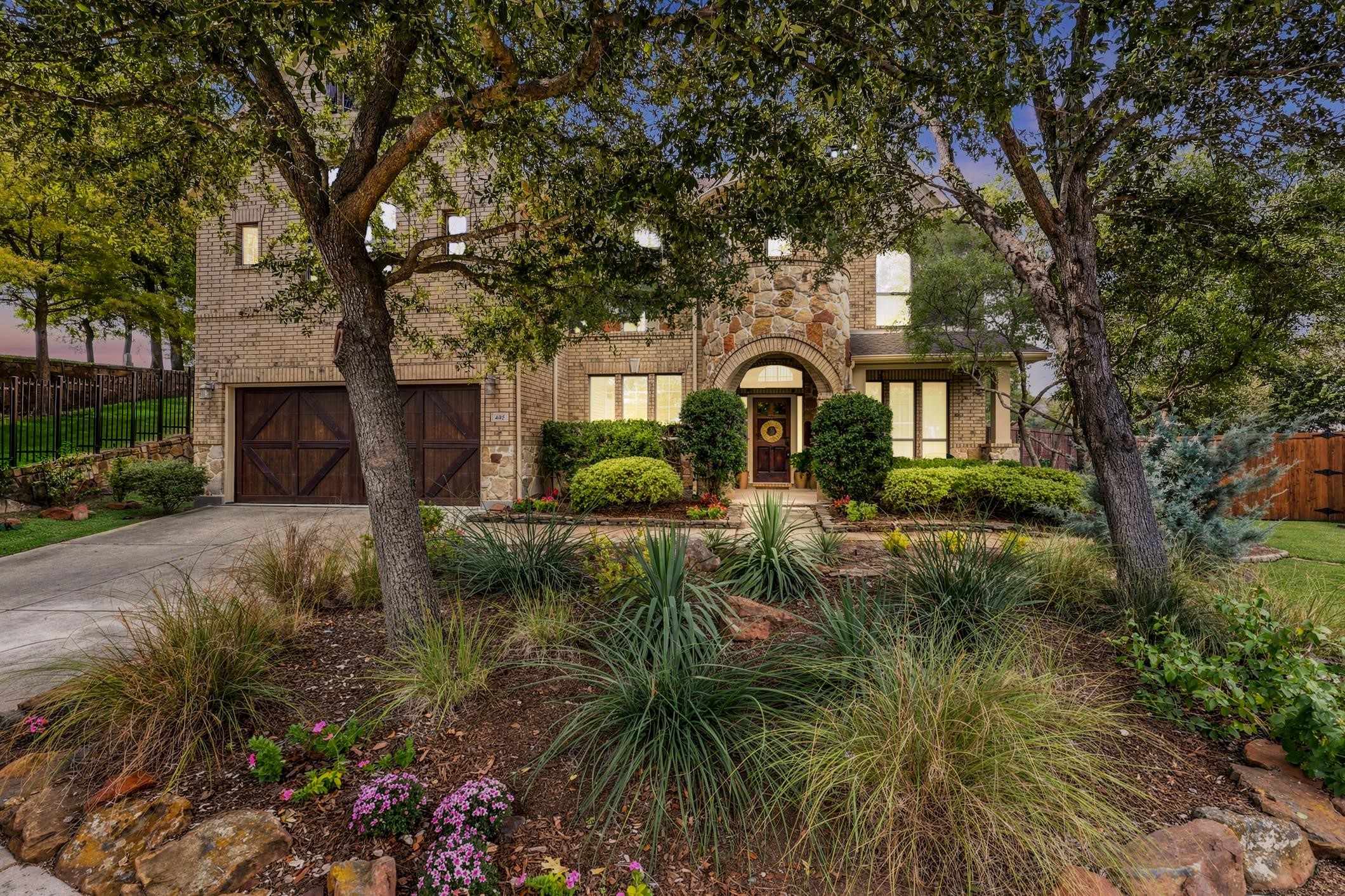 405 James Herndon Trail — photo