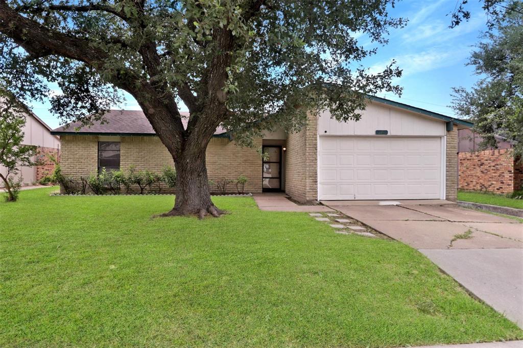 3314 Maple Lane — photo