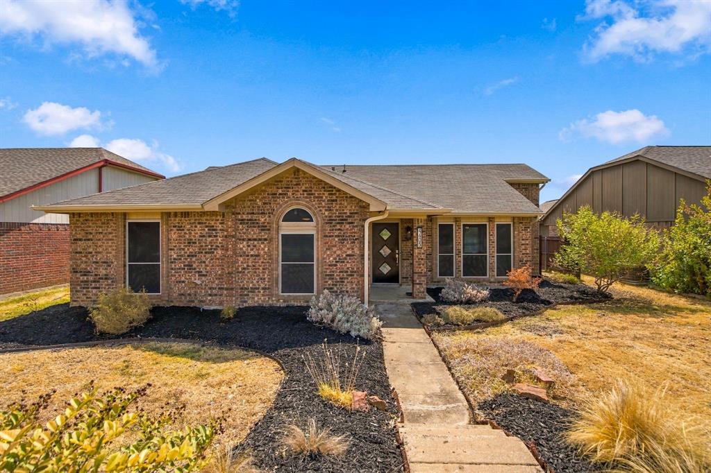 4405 Queen Circle — photo
