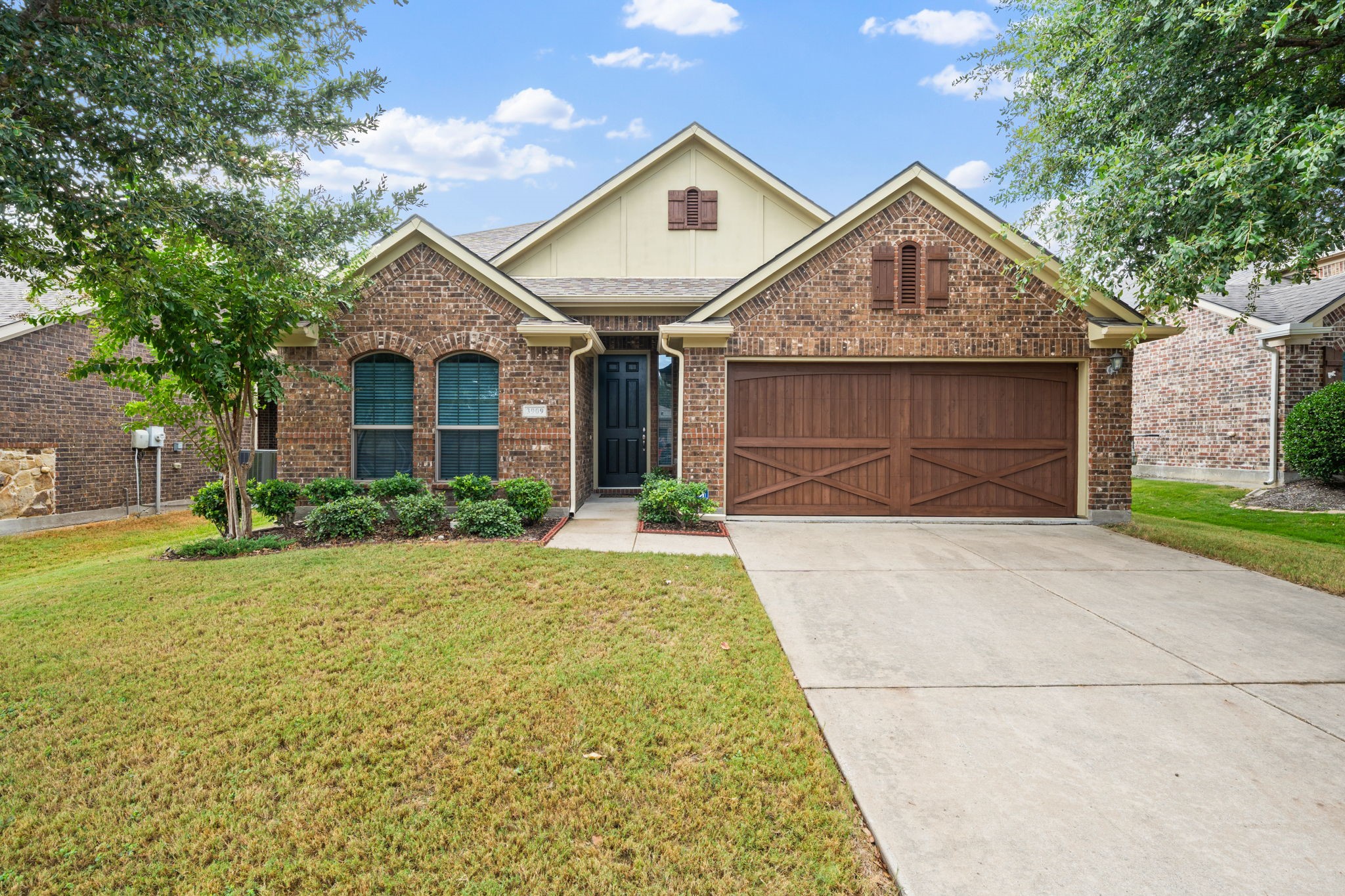3909 Brook Wood Drive — photo
