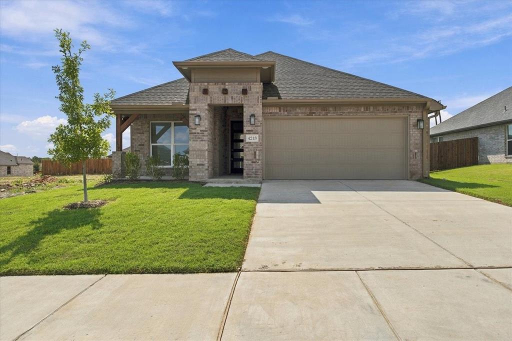 4218 Hummingbird Drive — photo