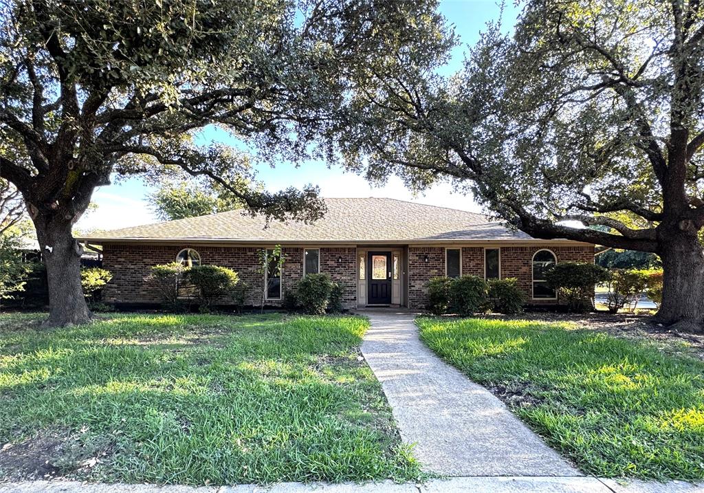 2616 Teakwood Lane — photo