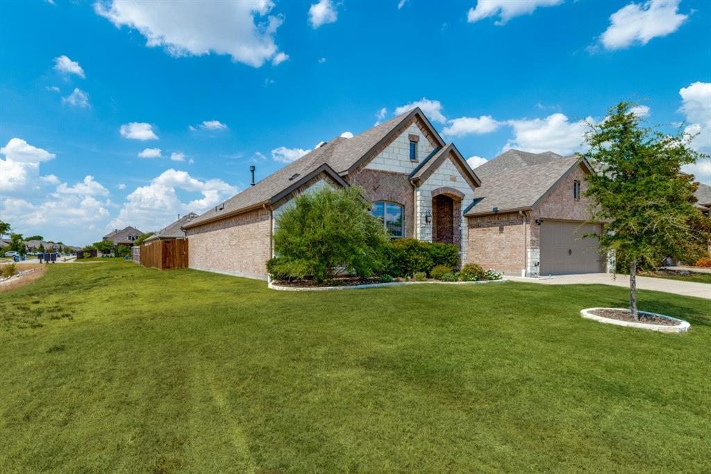 4005 Gray Wolf Drive — photo