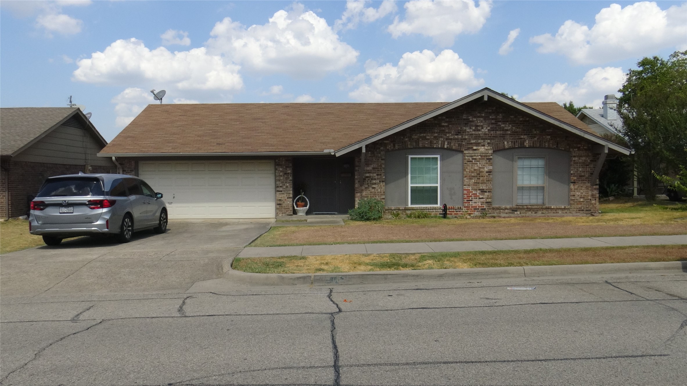 2107 Bordeaux Drive — photo