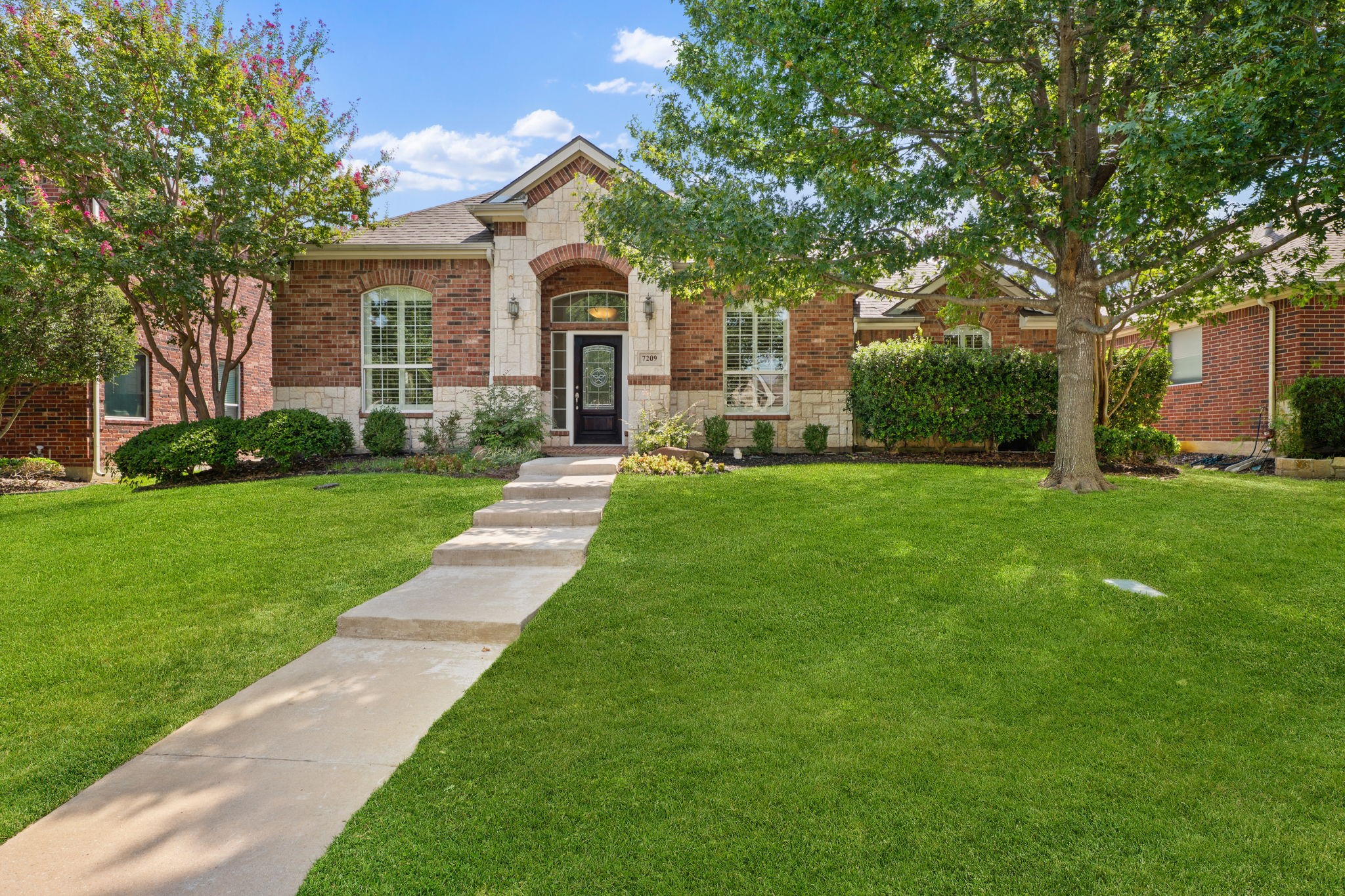 7209 Royal Glen Trail — photo