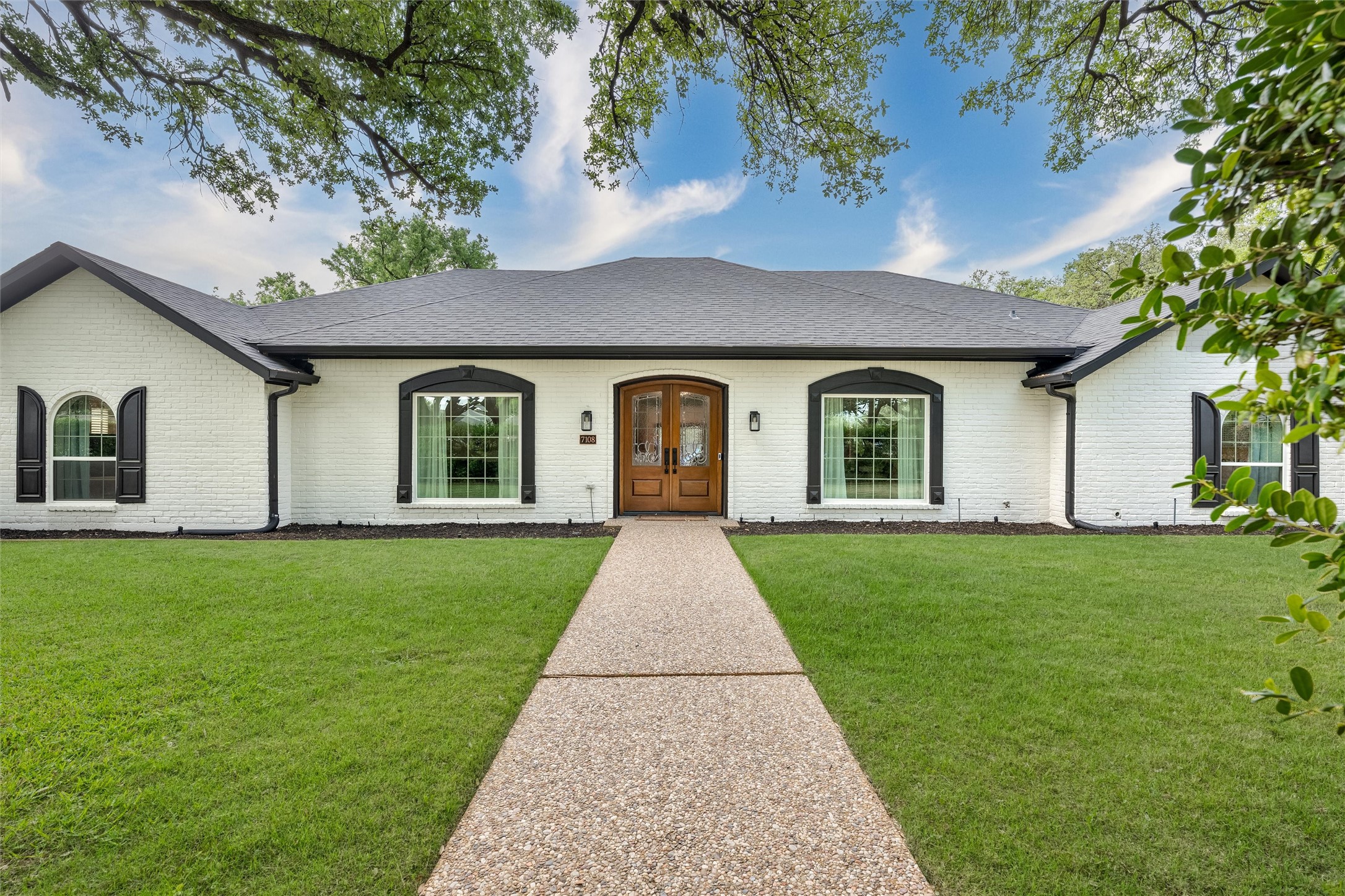 7108 Hunters Ridge Drive — photo