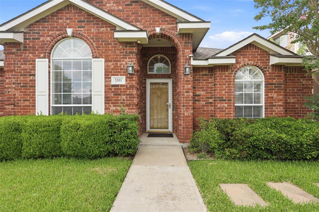 2501 Saddle Horn Drive — photo