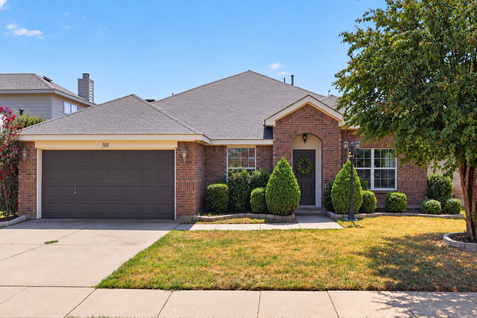 501 Roundrock Lane — photo