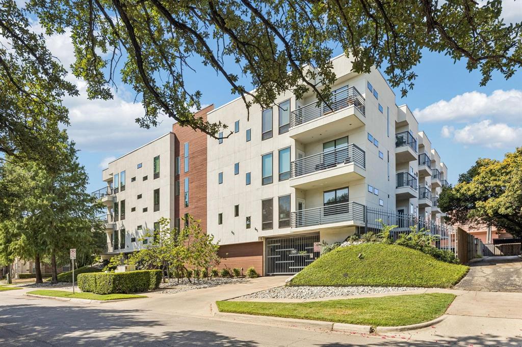 4107 Bowser Avenue 308 — photo