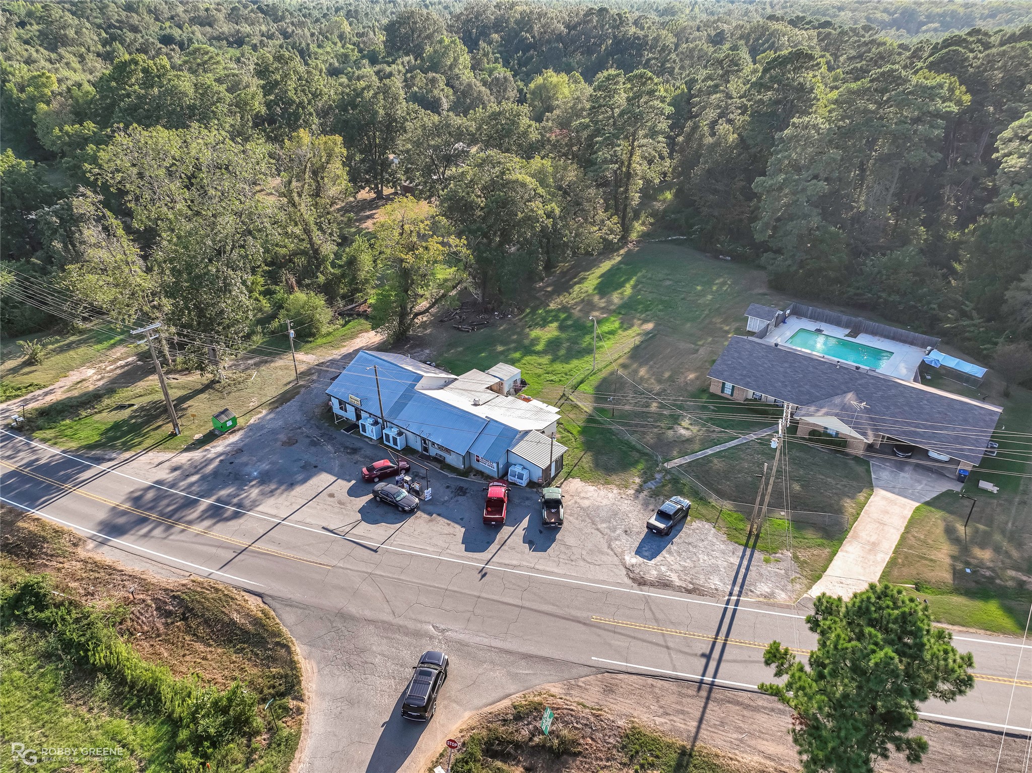 13377 Highway 157 — photo