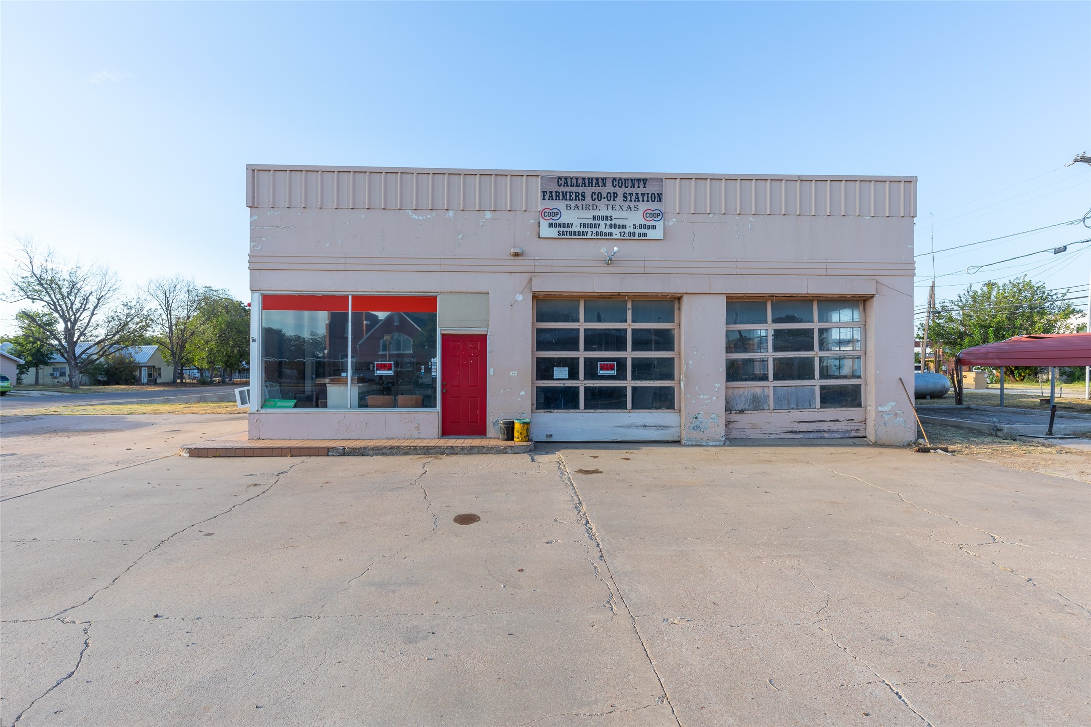 131 E 4th Street, Baird, TX 79504 — photo 3