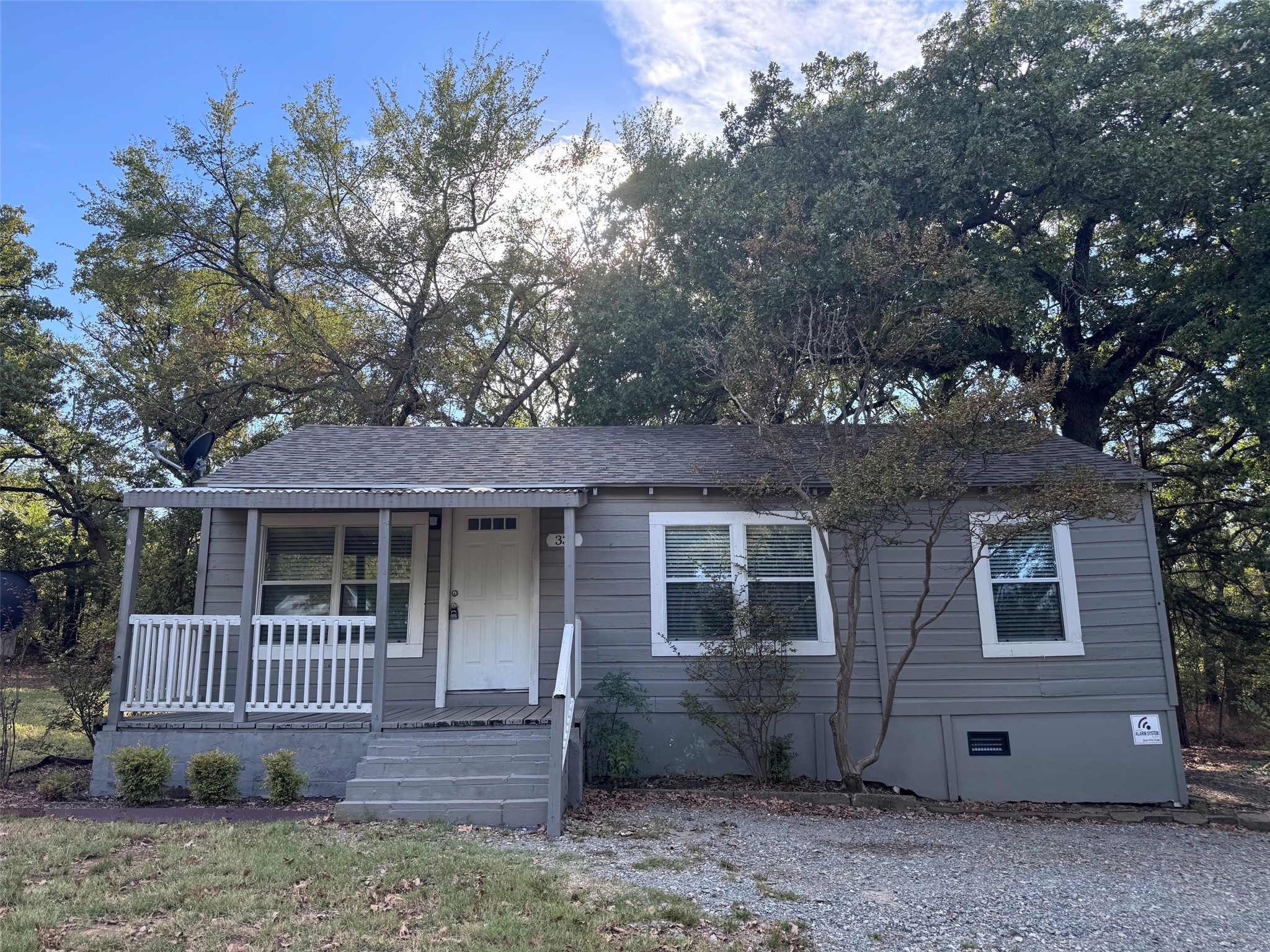 331 Frosty Hollow Road — photo