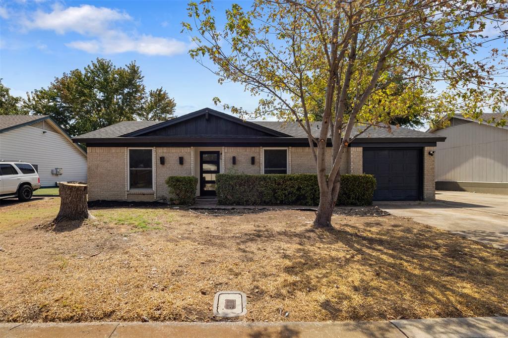1520 Monaco Drive — photo