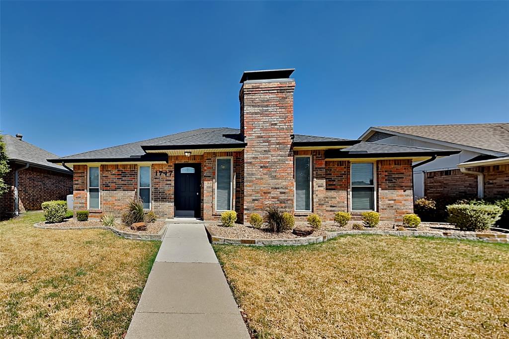 1747 Arledge — photo