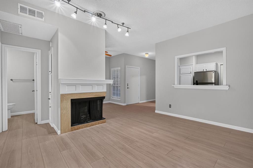 14277 Preston Road 512 — photo