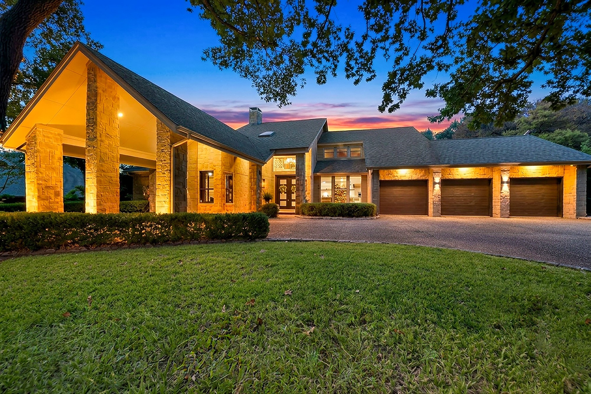 5317 Catamaran Drive — photo