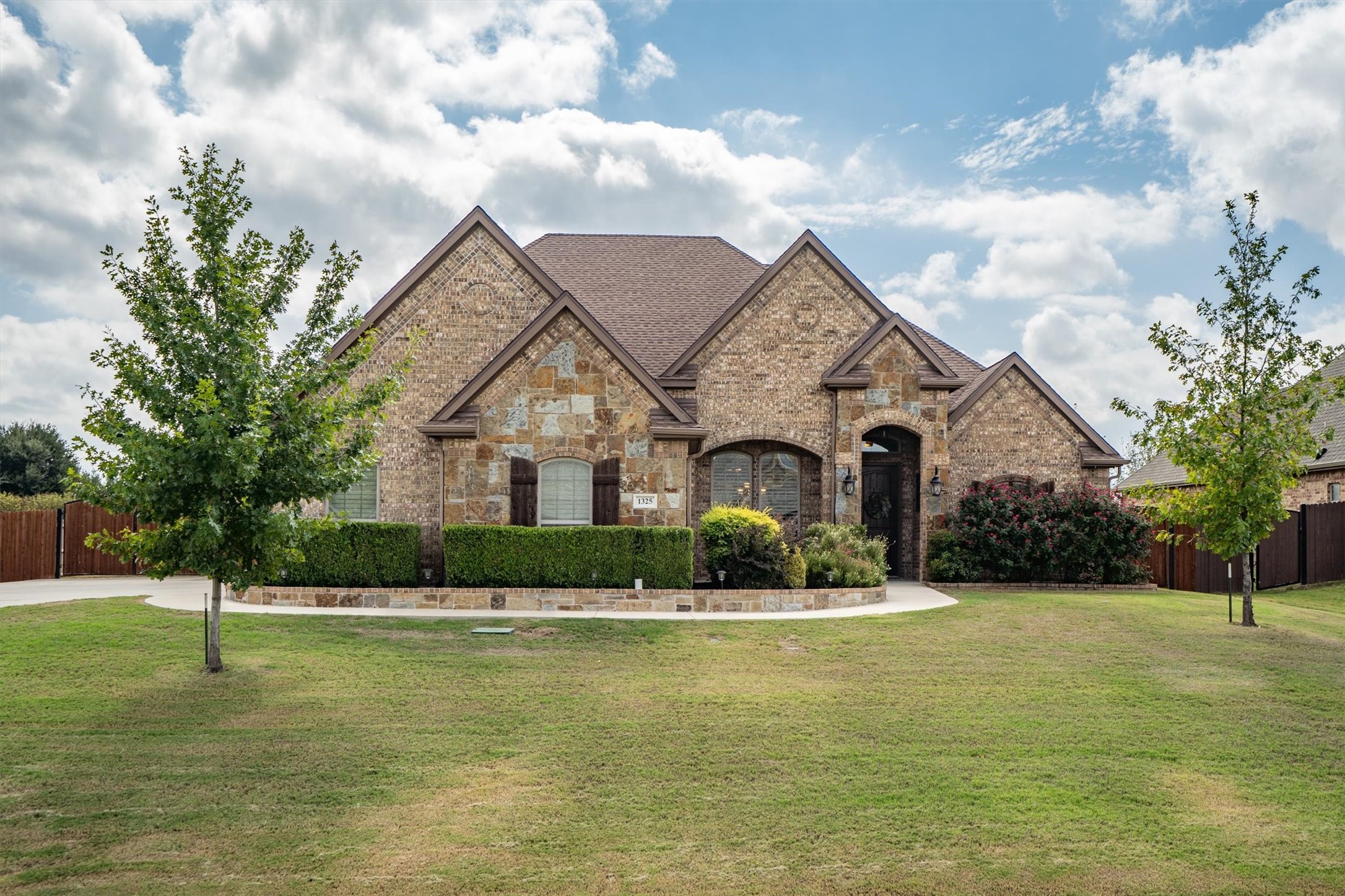 1325 Bluff Springs Drive — photo