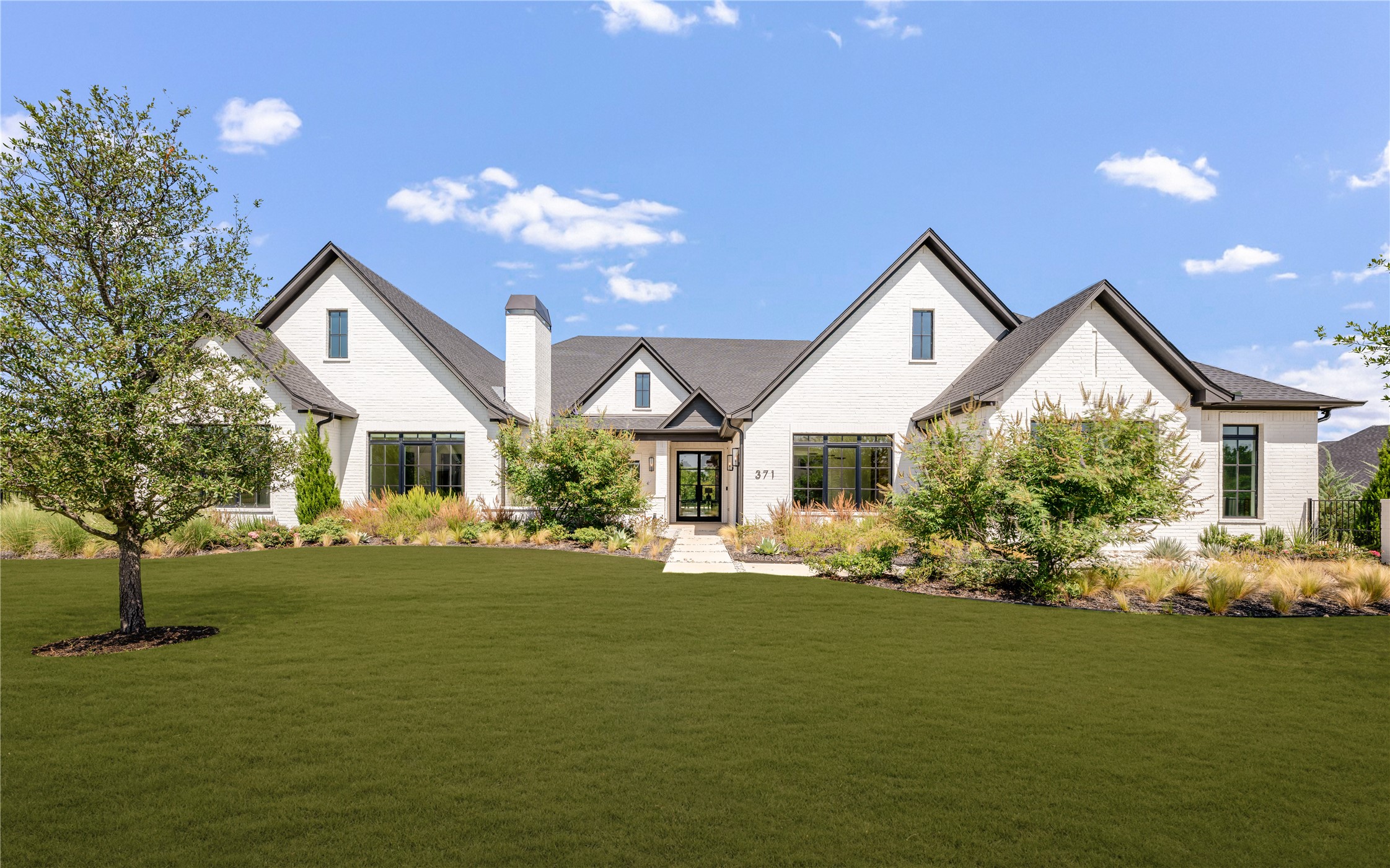 371 Broadwing Drive — photo