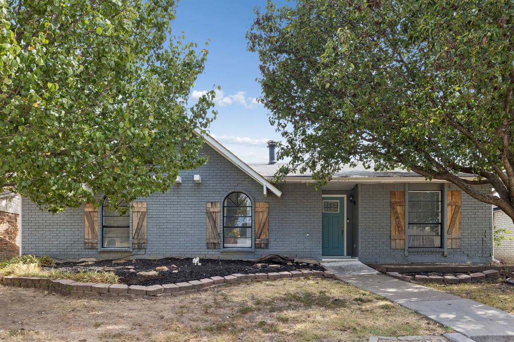 6101 Magnolia Lane — photo