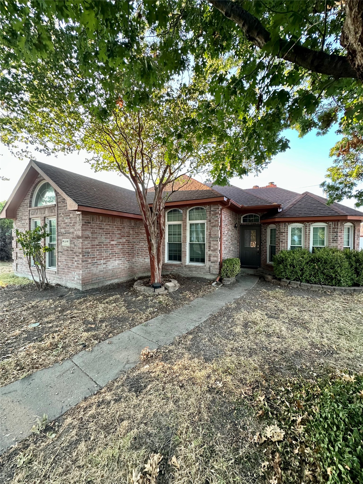 1309 London Drive — photo