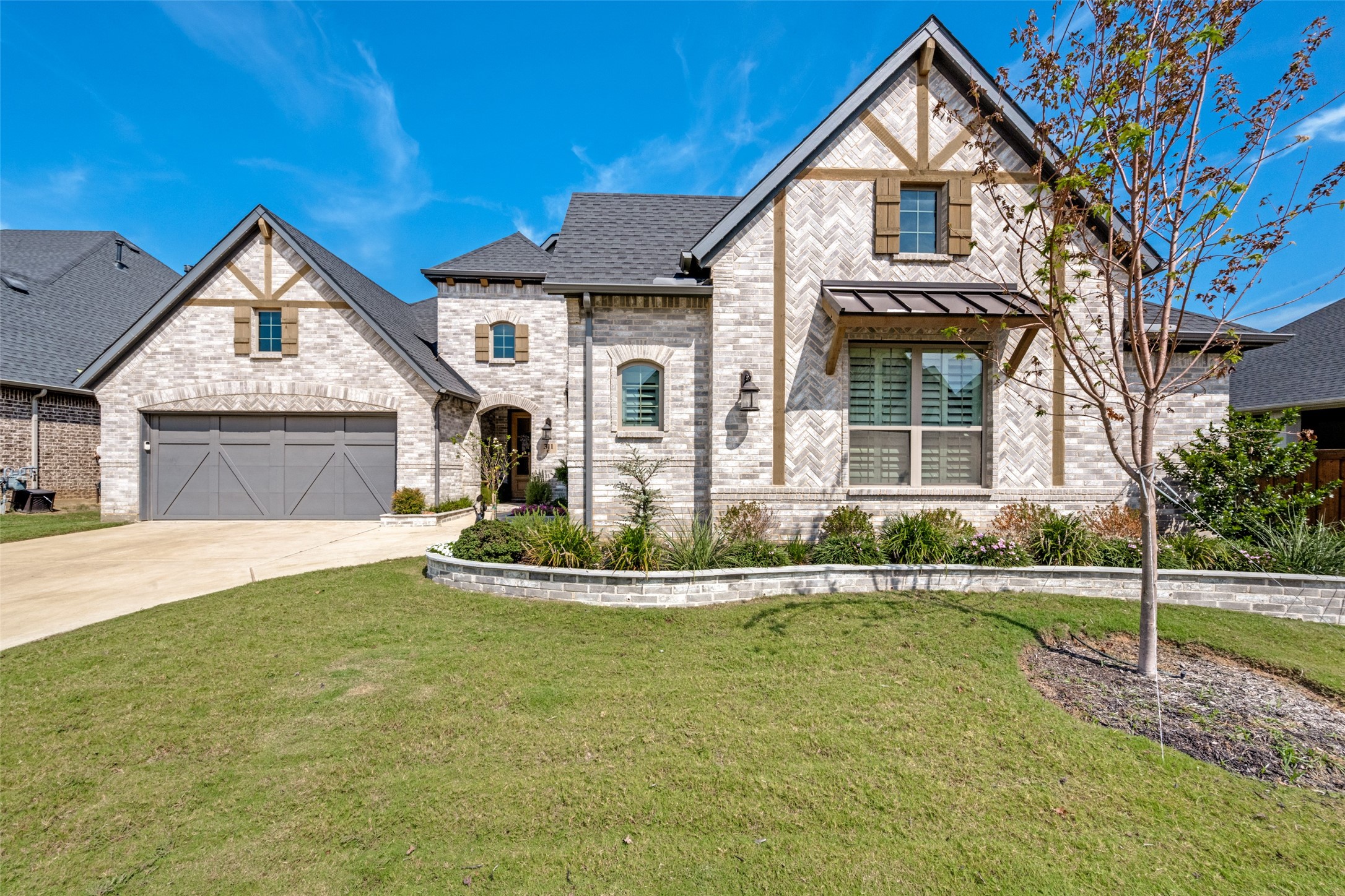 311 Waters Edge Drive — photo