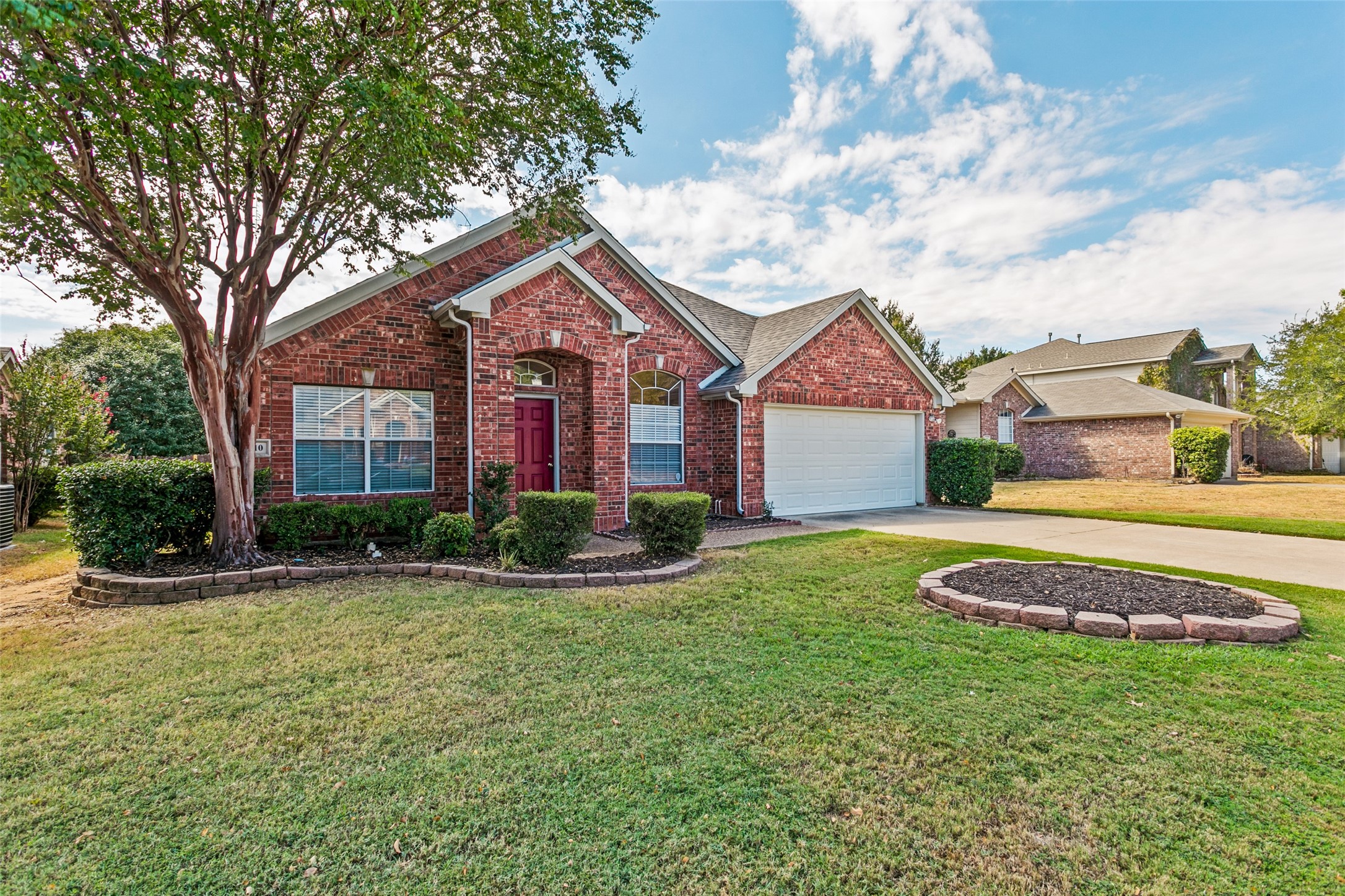 1610 Redwood Drive — photo