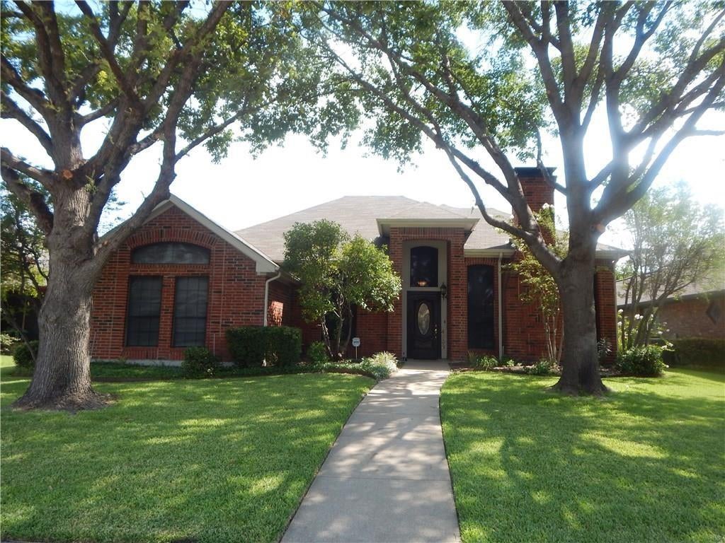 4208 Meadowdale Drive — photo
