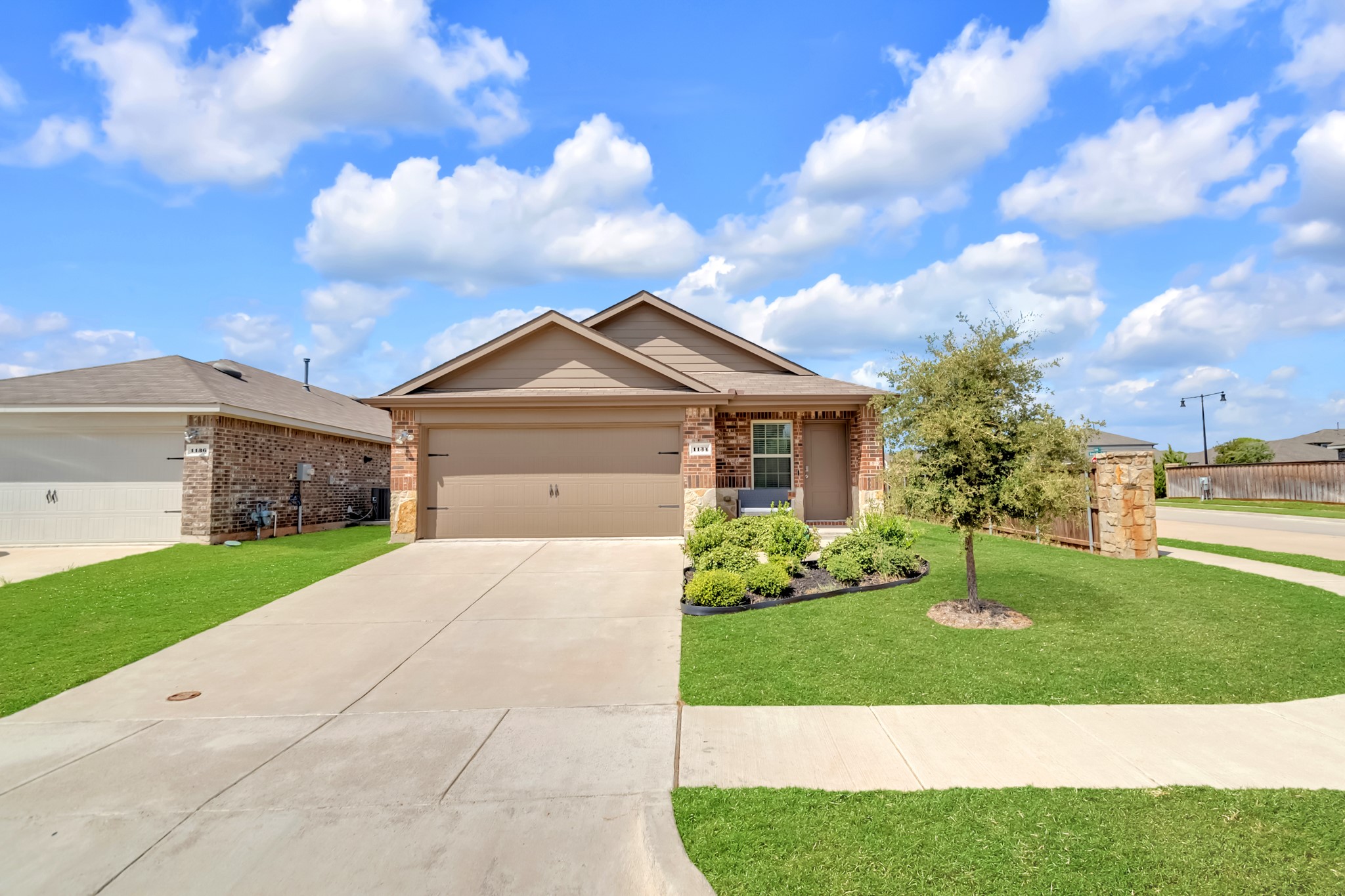 1134 Norias Drive — photo