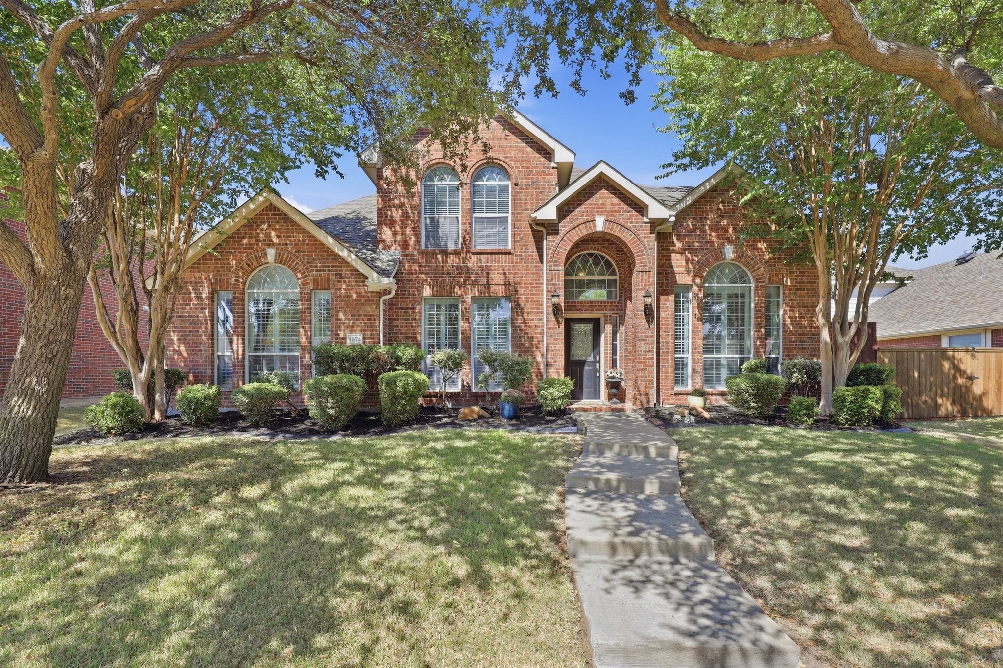 1574 Pleasant Valley Lane — photo