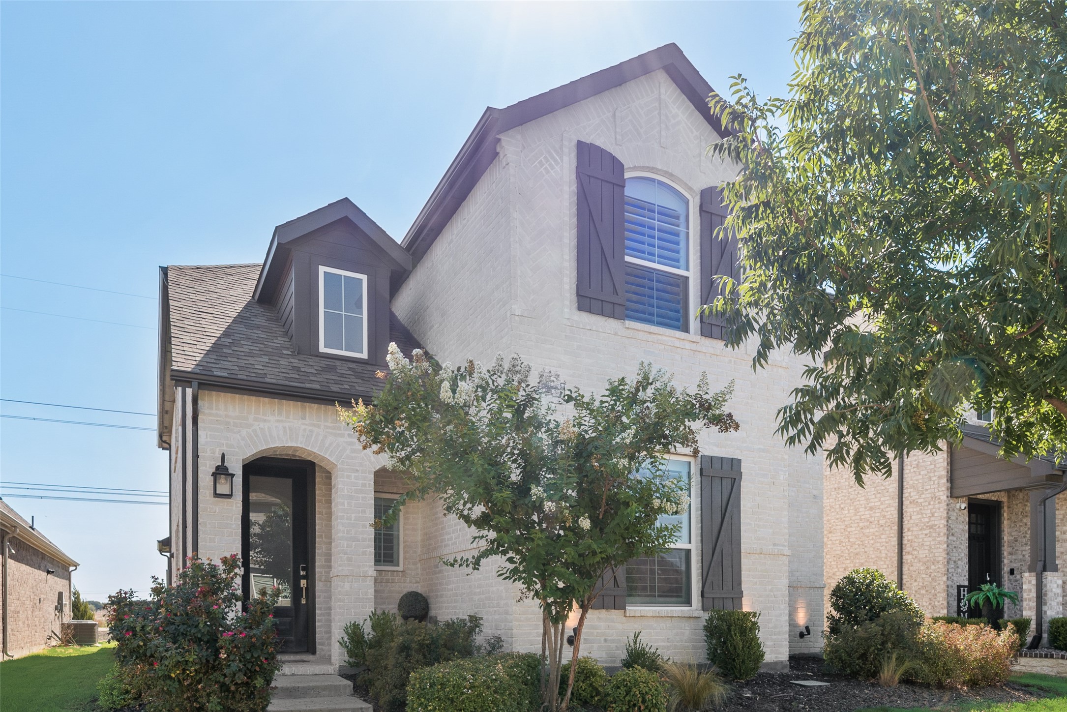 852 Trailside Lane — photo
