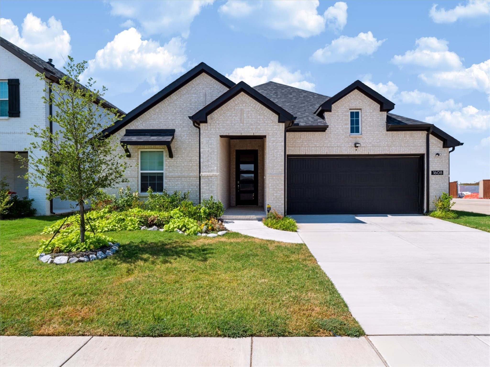 1608 Barnwood Trace — photo