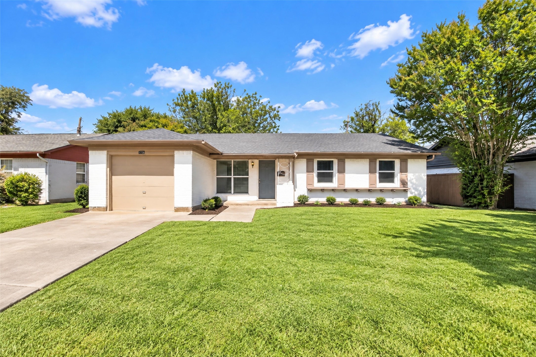 1226 Dearborn Drive — photo
