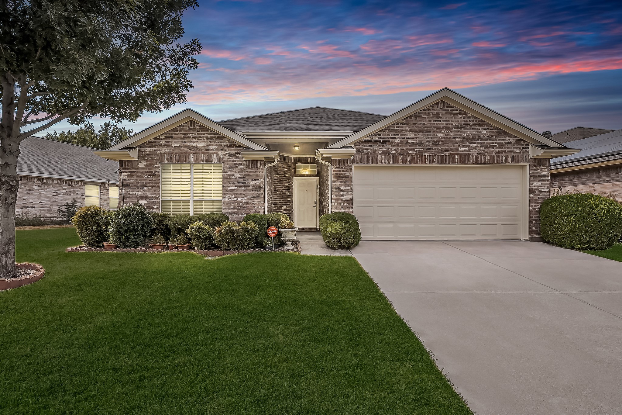 6833 Bluff View Drive — photo