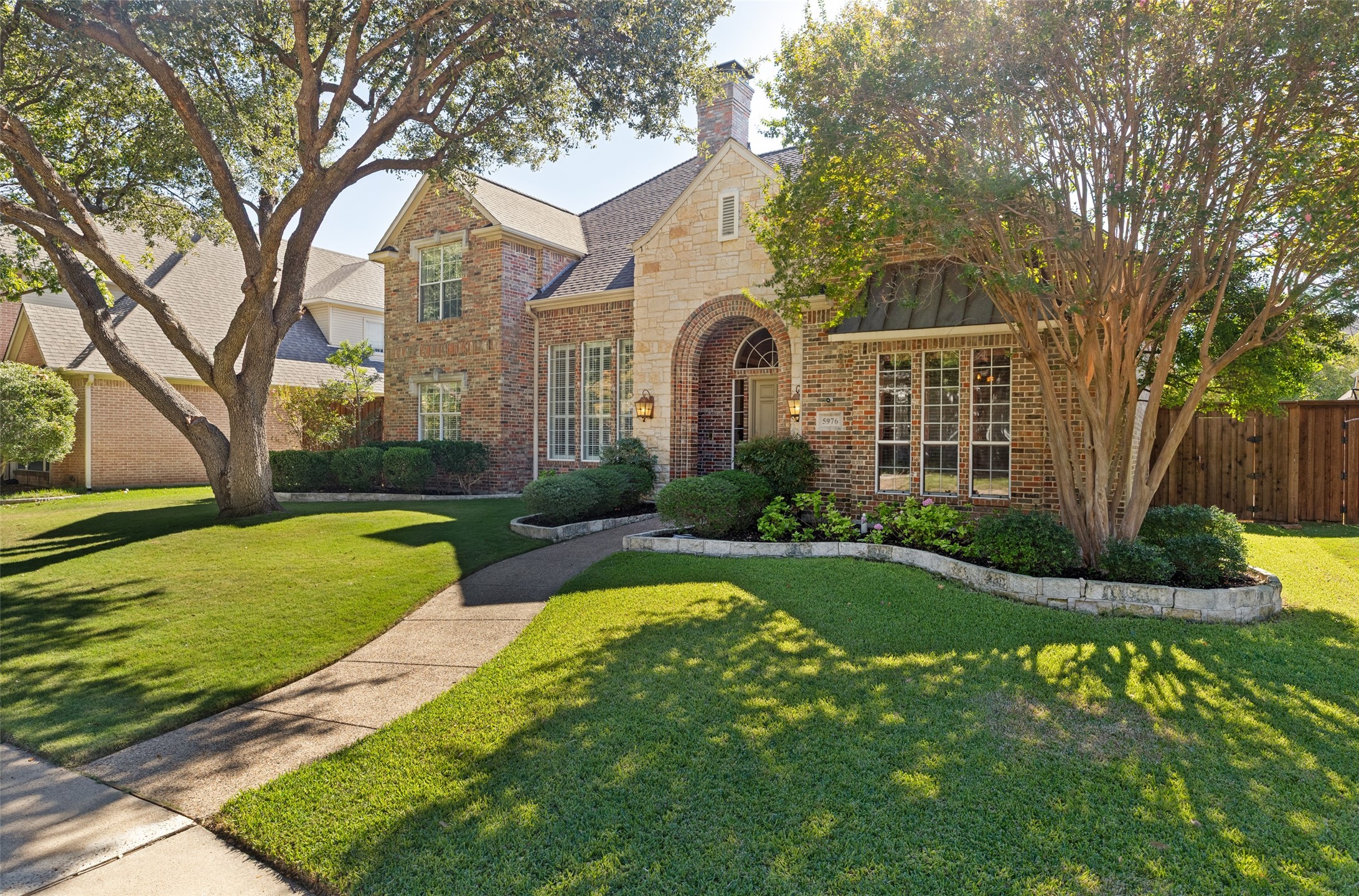 5976 Tipperary Drive — photo