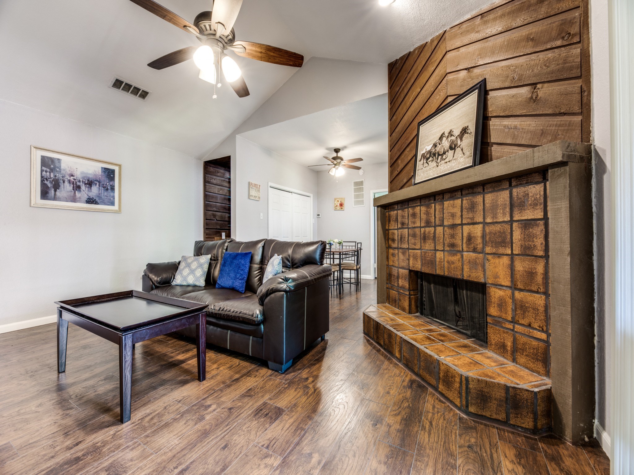 336 Melrose Drive 7C — photo