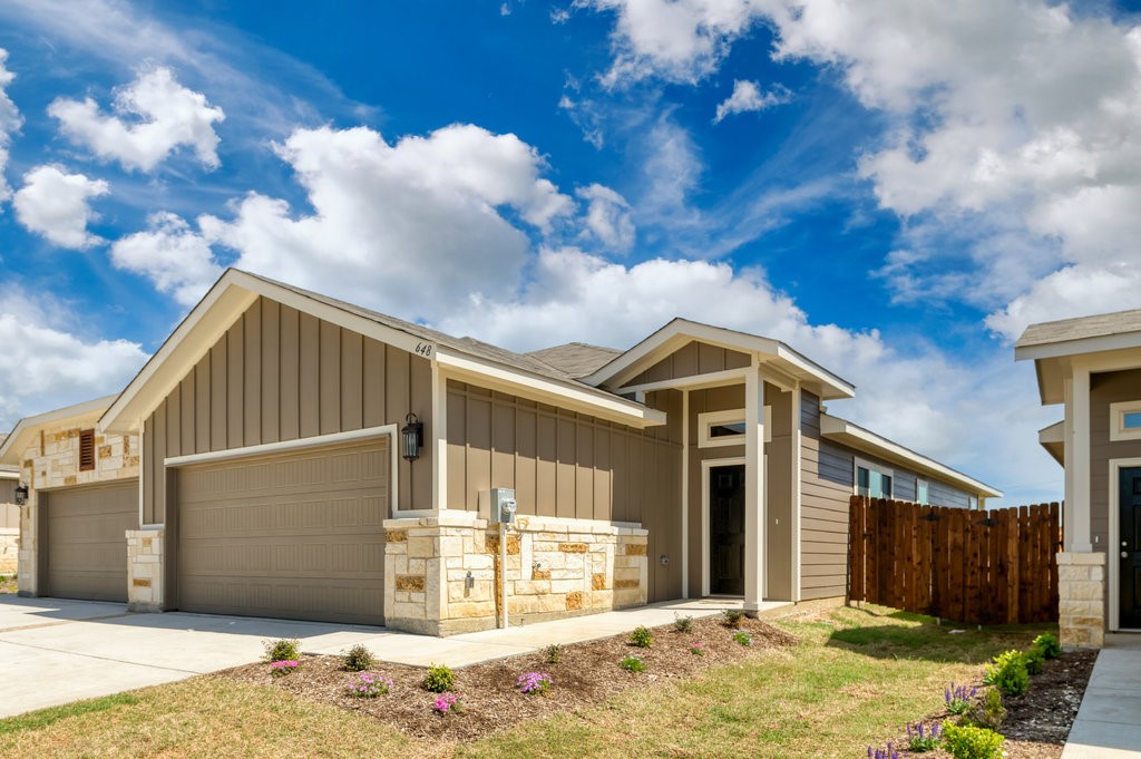 744 Wheatfield Drive — photo