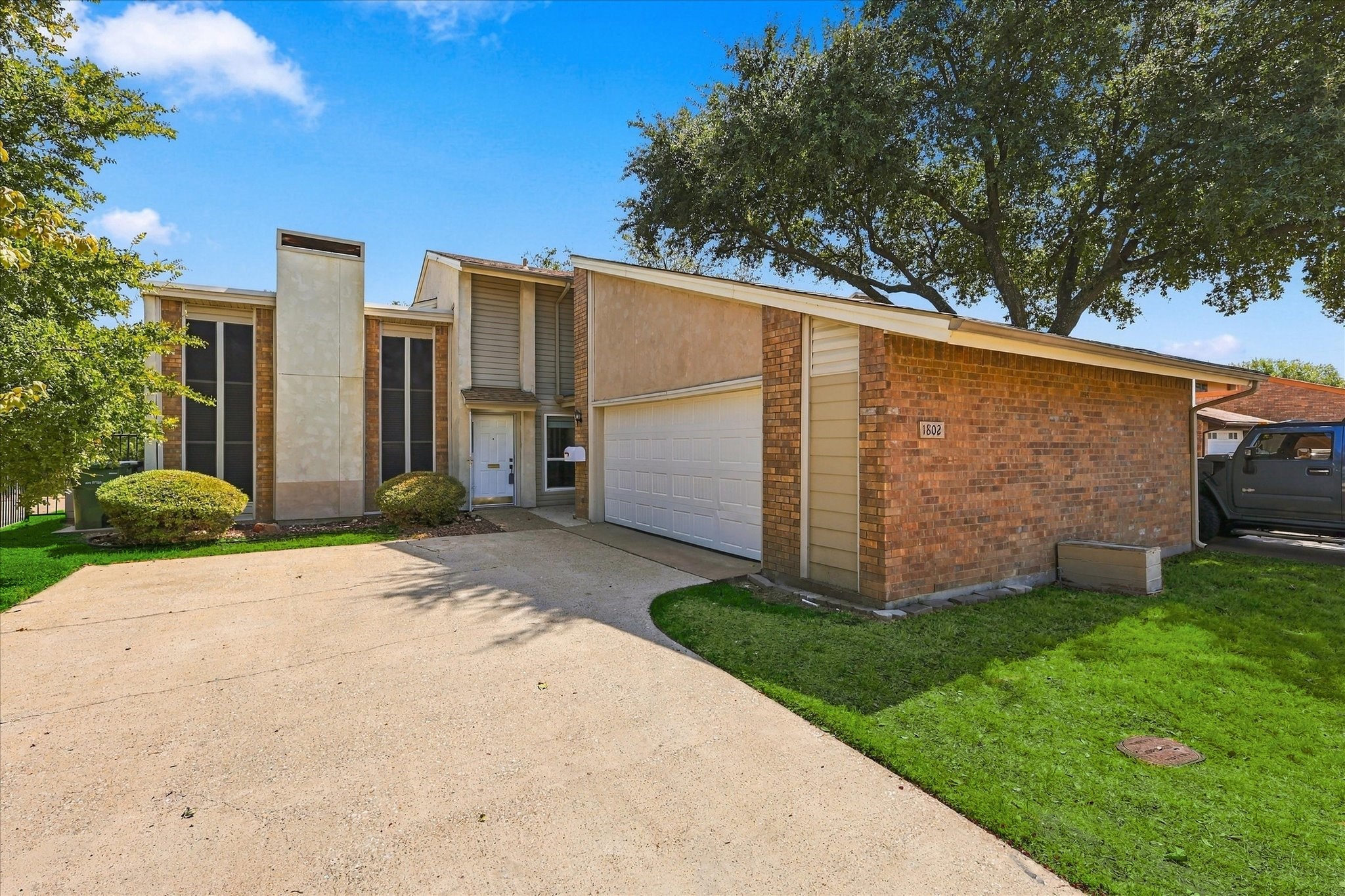 1802 Greenspring Circle — photo