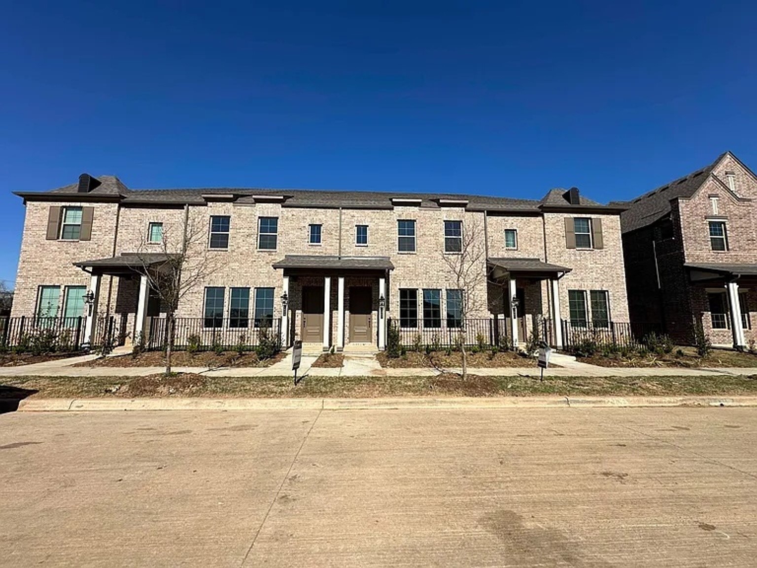 2422 Bulin Drive — photo
