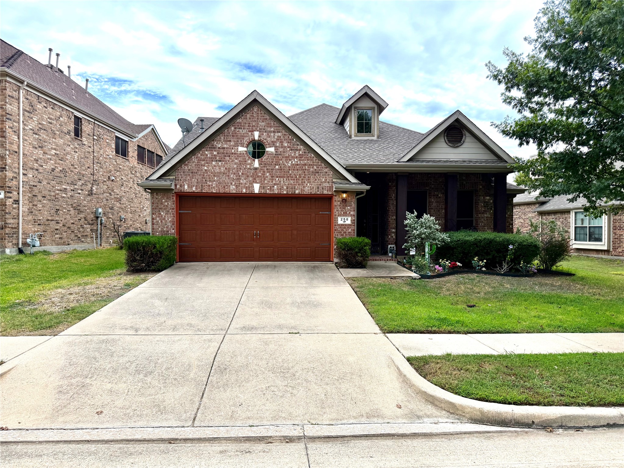 258 Vernon Drive — photo