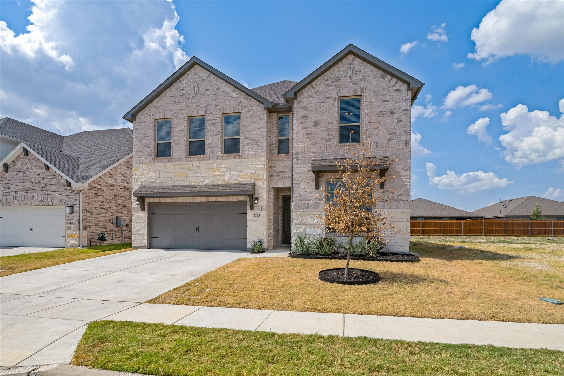 2223 Liberty Crossing Avenue — photo