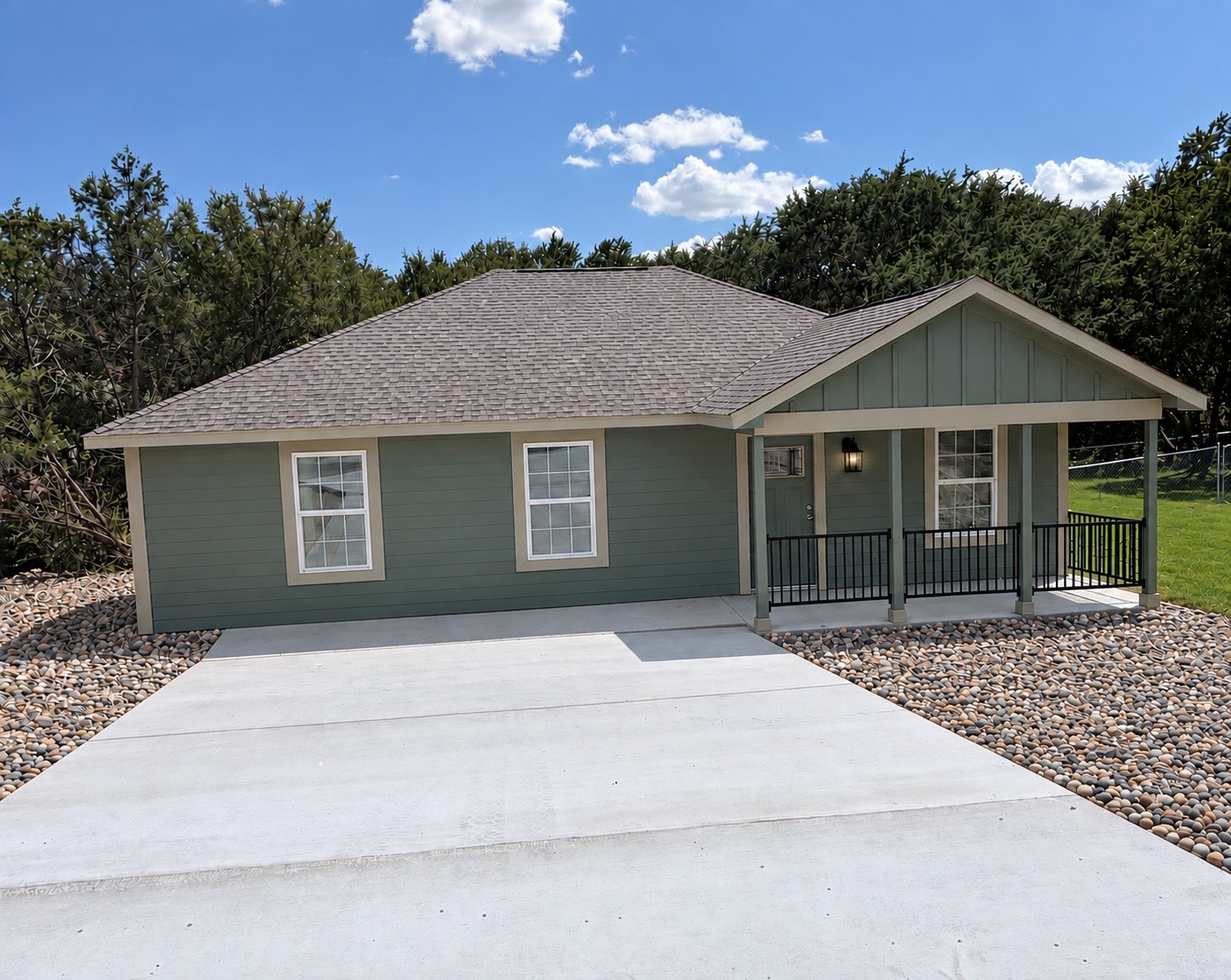 1021 Comanche Cove Drive — photo